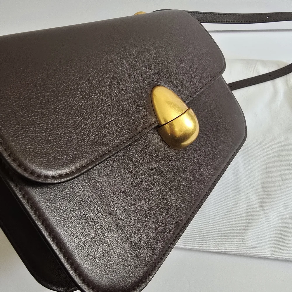 Neous Phoenix Leather Shoulder Bag Dark Chocolate - Picture 8 of 15